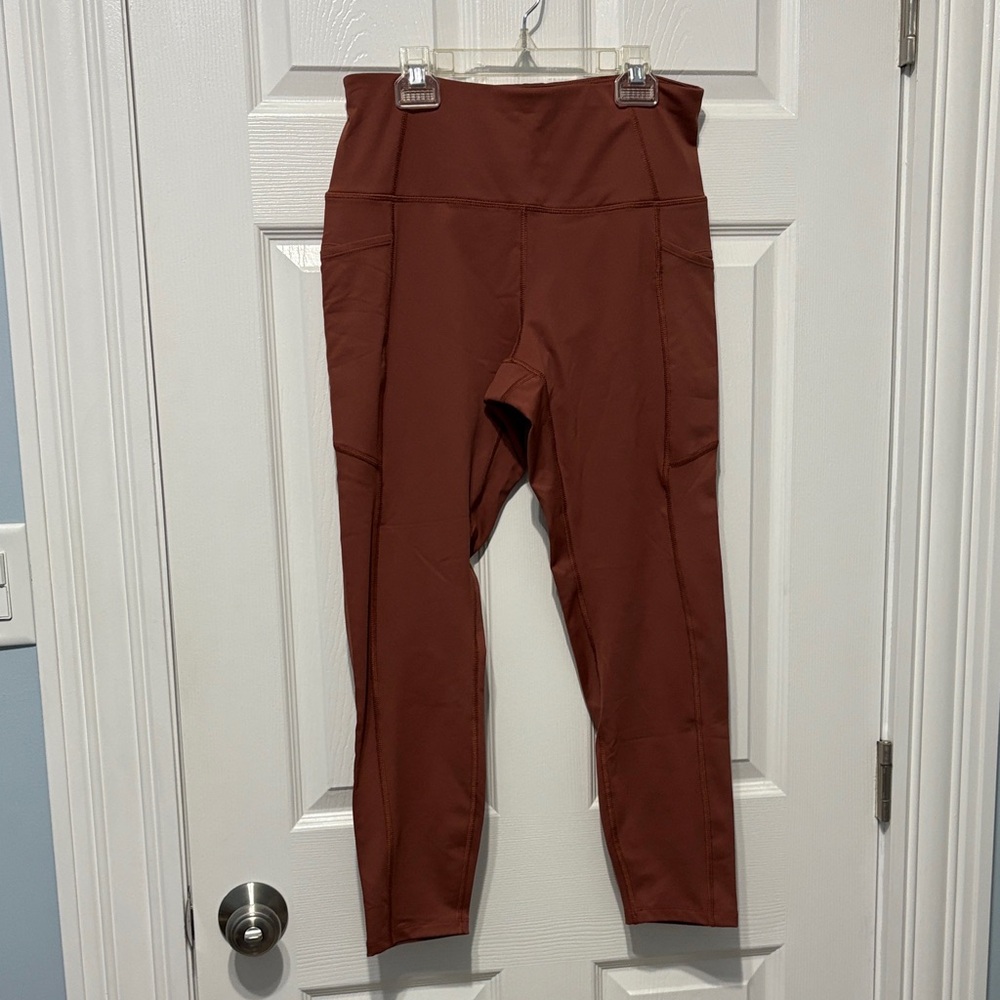 Apana High-Rise Rust Leggings